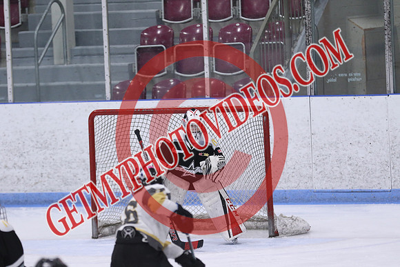 7Z7A5583_10 00 am - U11 - St Thomas Stars vs South Grey Spartans - MEM