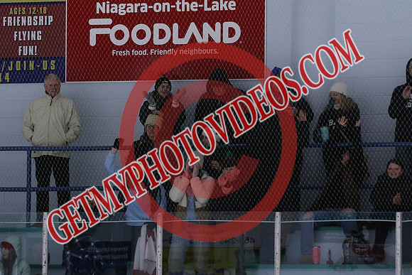 7Z7A0105