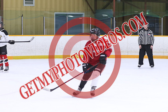7Z7A8491_3 40 PM - U15 - Clarington Thunder Red vs QW Golden Hawks SV Plumbing n Heating - Duncan Pad B