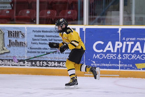 7Z7A1881_1 30 PM - U11 - Stirling Blues LL1 vs Aquafix Basement Waterproofing - Duncan McDonald Pad A