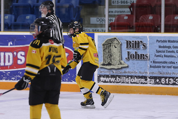 7Z7A1885_1 30 PM - U11 - Stirling Blues LL1 vs Aquafix Basement Waterproofing - Duncan McDonald Pad A
