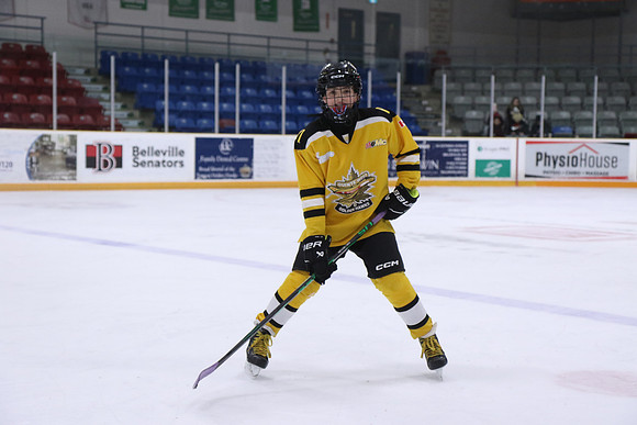 7Z7A2019_1 30 PM - U11 - Stirling Blues LL1 vs Aquafix Basement Waterproofing - Duncan McDonald Pad A