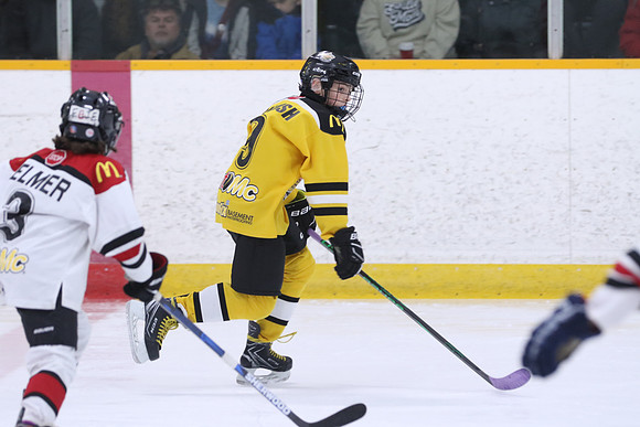 7Z7A2285_10 30 AM - U11 - Aquafix Basement Waterproofing vs Trenton Sportsfield Coop - Duncan Pad B