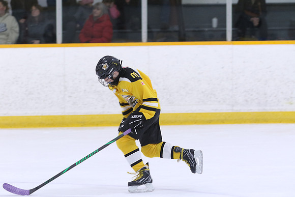 7Z7A3861_10 30 AM - U11 - Aquafix Basement Waterproofing vs Trenton Sportsfield Coop - Duncan Pad B