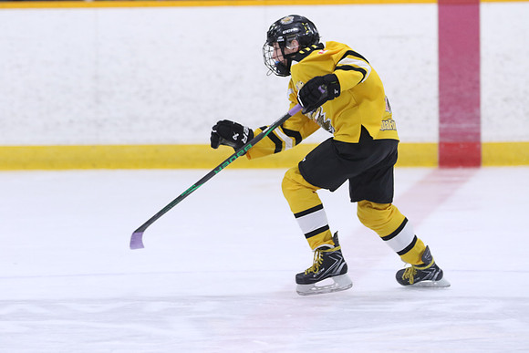 7Z7A3865_10 30 AM - U11 - Aquafix Basement Waterproofing vs Trenton Sportsfield Coop - Duncan Pad B