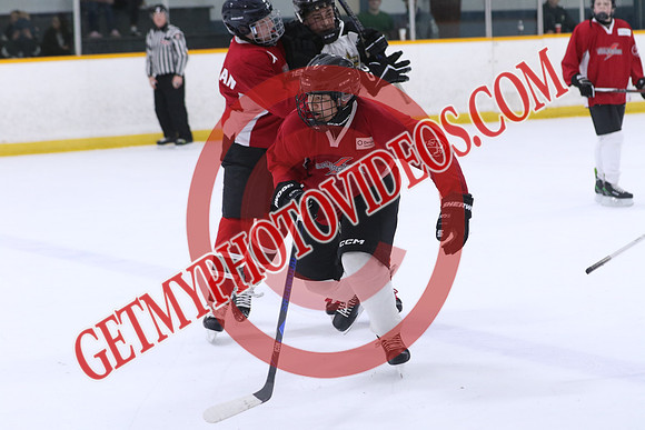 7Z7A0602_3 40 PM - U15 - Clarington Thunder Red vs QW Golden Hawks SV Plumbing n Heating - Duncan Pad B