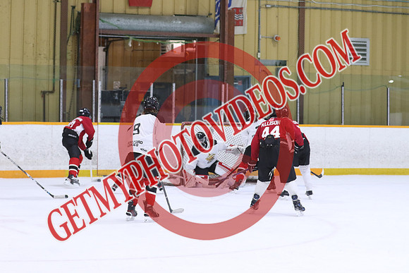 7Z7A0657_3 40 PM - U15 - Clarington Thunder Red vs QW Golden Hawks SV Plumbing n Heating - Duncan Pad B