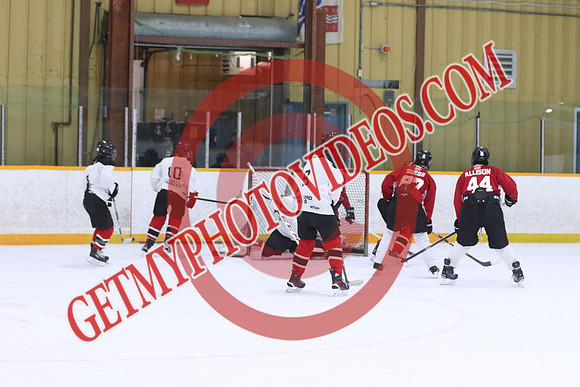 7Z7A0662_3 40 PM - U15 - Clarington Thunder Red vs QW Golden Hawks SV Plumbing n Heating - Duncan Pad B