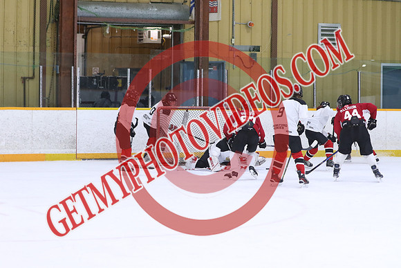 7Z7A0667_3 40 PM - U15 - Clarington Thunder Red vs QW Golden Hawks SV Plumbing n Heating - Duncan Pad B
