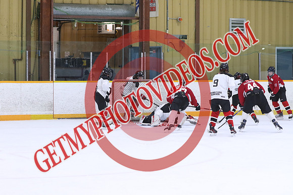 7Z7A0669_3 40 PM - U15 - Clarington Thunder Red vs QW Golden Hawks SV Plumbing n Heating - Duncan Pad B