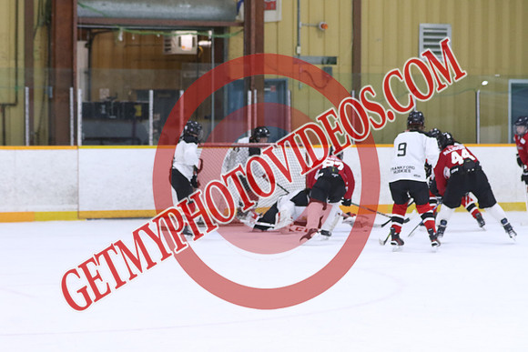 7Z7A0670_3 40 PM - U15 - Clarington Thunder Red vs QW Golden Hawks SV Plumbing n Heating - Duncan Pad B