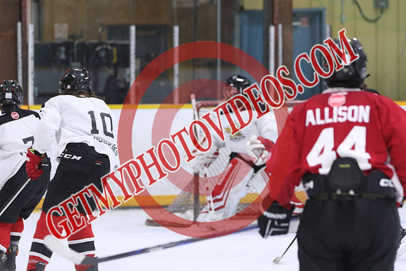 7Z7A0745_3 40 PM - U15 - Clarington Thunder Red vs QW Golden Hawks SV Plumbing n Heating - Duncan Pad B