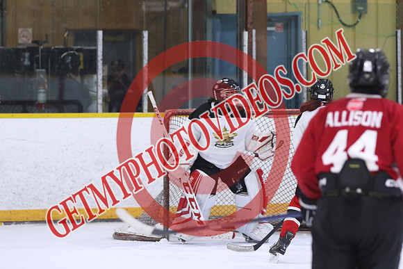 7Z7A0748_3 40 PM - U15 - Clarington Thunder Red vs QW Golden Hawks SV Plumbing n Heating - Duncan Pad B
