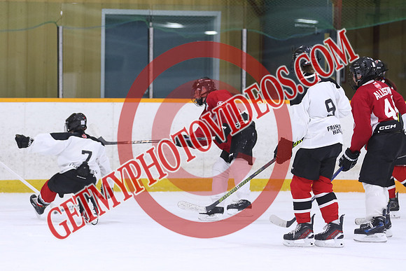 7Z7A0774_3 40 PM - U15 - Clarington Thunder Red vs QW Golden Hawks SV Plumbing n Heating - Duncan Pad B