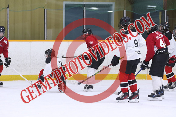 7Z7A0776_3 40 PM - U15 - Clarington Thunder Red vs QW Golden Hawks SV Plumbing n Heating - Duncan Pad B