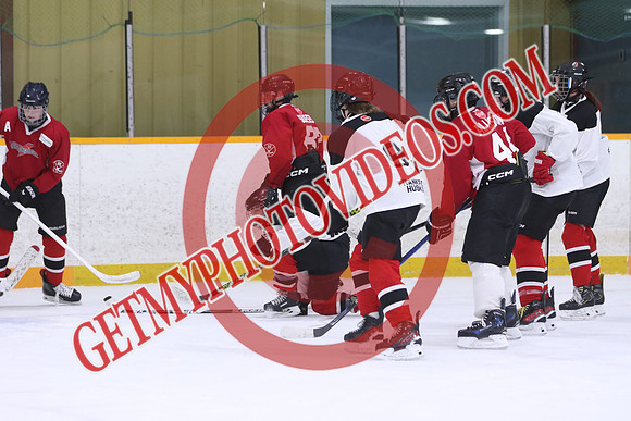 7Z7A0780_3 40 PM - U15 - Clarington Thunder Red vs QW Golden Hawks SV Plumbing n Heating - Duncan Pad B