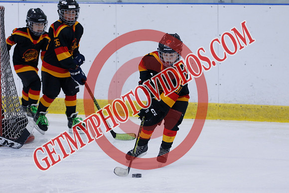 _63A1087_8 00 am - 2018 - Kawartha Canucks vs Quinte Golden Bulls - Sel