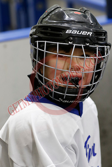 _63A7413_8 30 am - U7D3 - Port Colborne White vs Centre Wellington Fusion Red - BLUE A