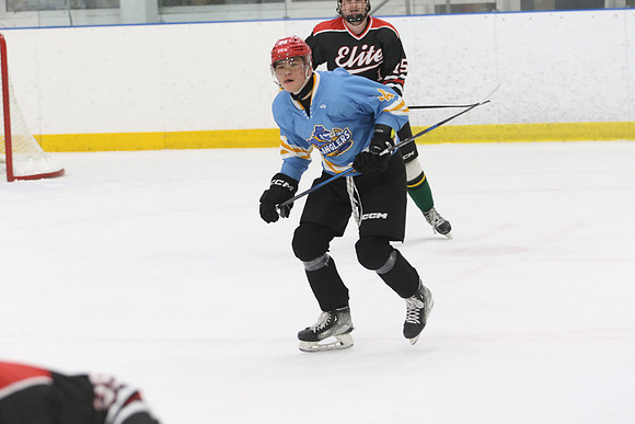 1C2A0034_12 30 pm - JR - Valley Elite vs RELM Wranglers - DES