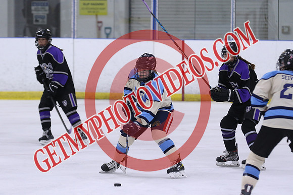 7Z7A4705_12 45 pm - U18 - TW Hockey vs Tony Graham Lexus - MNP