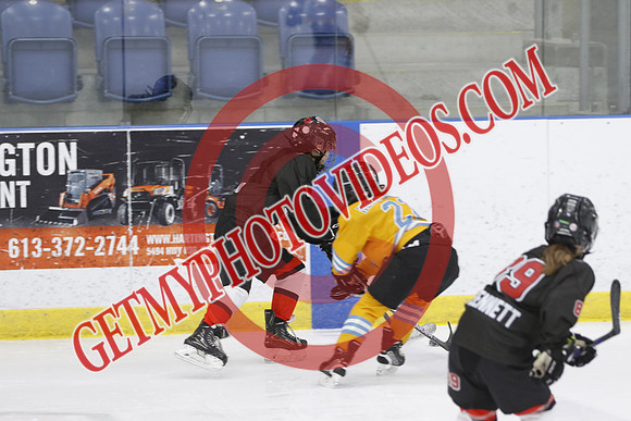 _63A4325_11 40 am - U13 - Kanata Outlaws vs RELM Lady Wranglers - DES