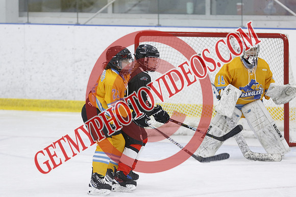 _63A4378_11 40 am - U13 - Kanata Outlaws vs RELM Lady Wranglers - DES