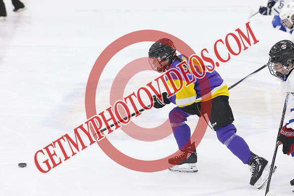 _63A9572_5 05 pm - U13 - Pro Hockey vs Young Queens - DES