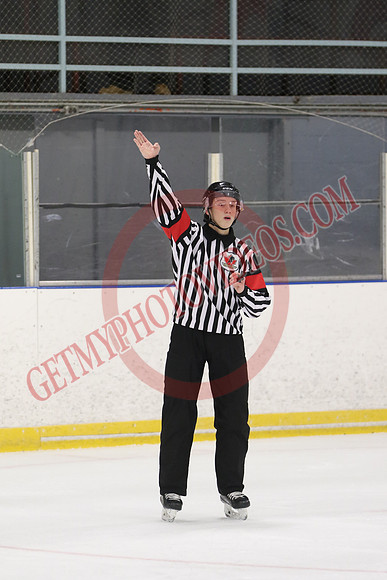 7Z7A6026_11 15 am – U15 – SF – Winner QF3 vs QF4 – Tri-Township