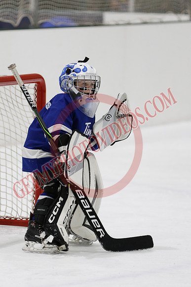 _63A7545_11 00 am - U7D2 - Port Colborne Blue vs Cayuga Stars Green - GREEN A