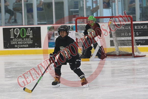 1C2A5198_GM 8 - RINK 2