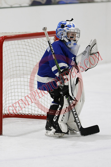 _63A7552_11 00 am - U7D2 - Port Colborne Blue vs Cayuga Stars Green - GREEN A