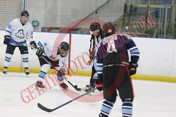 1C2A2458