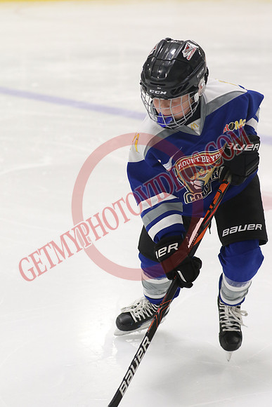7Z7A7541_2 30 pm – U11 – South Huron Sabres vs Mt Brydges Cougars Blue – Tri