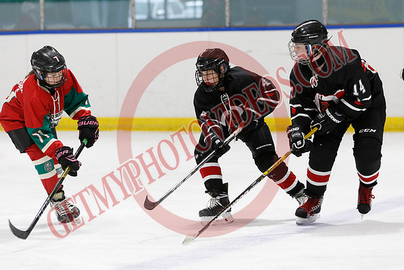_63A2535_11 00 am - U13LL - Ayr vs NOTL 1 - CENT