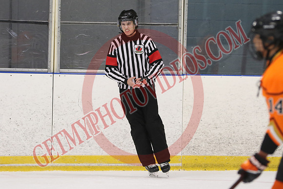 7Z7A3455_7 50 pm – U15 – QF – 4 th vs 5 th – Tri-Township