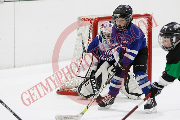 _63A7739_11 00 am - U7D2 - Port Colborne Blue vs Cayuga Stars Green - GREEN A