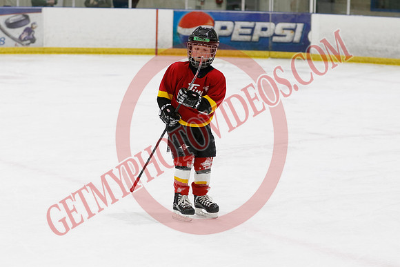 _63A7524_8 30 am - U7D3 - Port Colborne White vs Centre Wellington Fusion Red - BLUE A