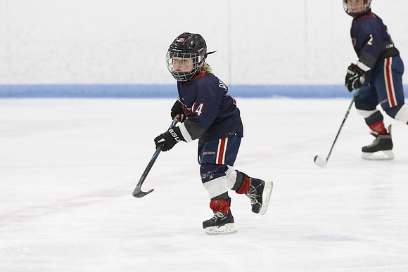 _63A0076_3 15 pm U9MD Strathroy Jr Rockets vs Lambton Shores Predators Memorial