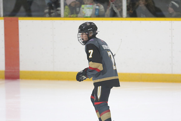 032A1439_11 15 am – U13 B – Norfolk Knights vs Oshawa Generals – IDMA