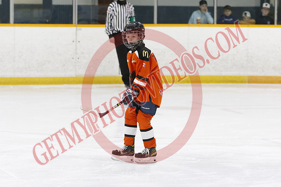 _63A6224_10 00 am - U11 - Orono Leafs Team 4 The Pylons vs Clarington Thunder 6 Raiders - Pad B