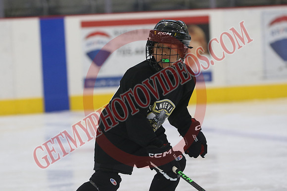1C2A5113_GM 8 - RINK 2