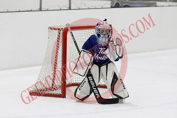 _63A7629_11 00 am - U7D2 - Port Colborne Blue vs Cayuga Stars Green - GREEN A