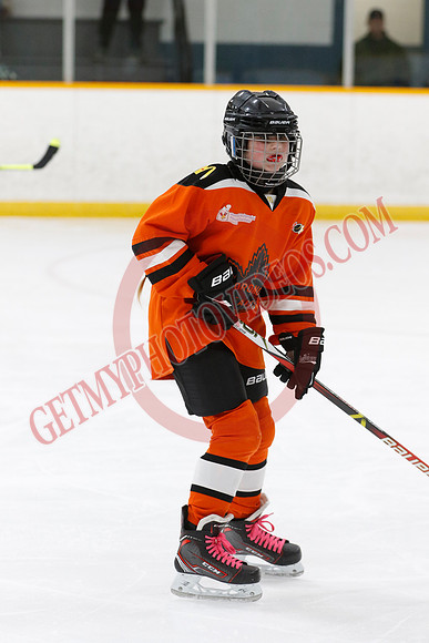 _63A7271_10 00 am - U11 - Orono Leafs Team 4 The Pylons vs Clarington Thunder 6 Raiders - Pad B