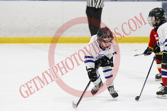 _63A7470_8 30 am - U7D3 - Port Colborne White vs Centre Wellington Fusion Red - BLUE A
