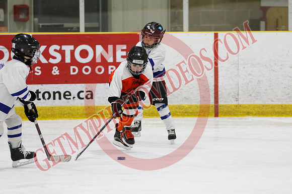 _63A2112_11 45 am - U8LL2 - West Niagara Leafs vs Wainfleet Wild - YELLOW B