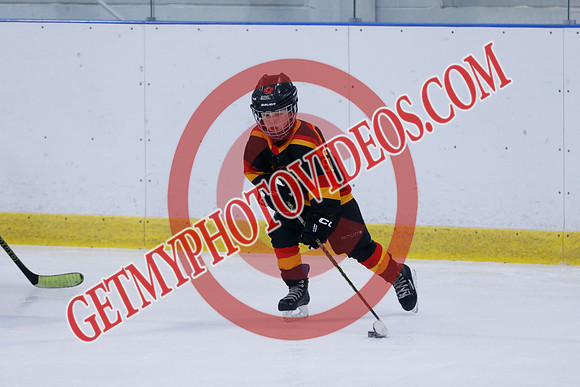 _63A1083_8 00 am - 2018 - Kawartha Canucks vs Quinte Golden Bulls - Sel
