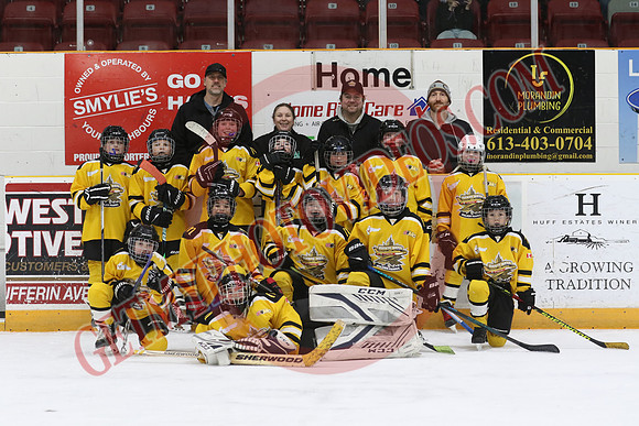 7Z7A4271_4 40 pm - U11 - Orono Leafs Team 4 Pylons vs QW World Elite Hockey Academy - Pad A