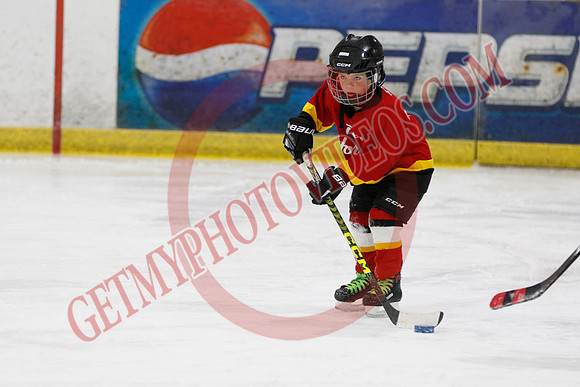 _63A7452_8 30 am - U7D3 - Port Colborne White vs Centre Wellington Fusion Red - BLUE A