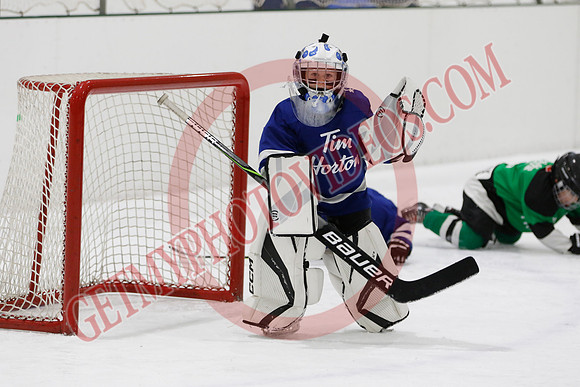 _63A7604_11 00 am - U7D2 - Port Colborne Blue vs Cayuga Stars Green - GREEN A
