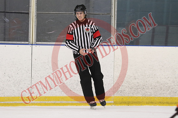 7Z7A3454_7 50 pm – U15 – QF – 4 th vs 5 th – Tri-Township